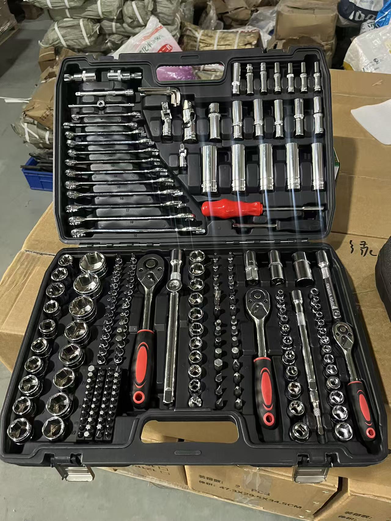 216-częściowy zestaw narzędzi  – Power Tools Repairs recenzja i cena